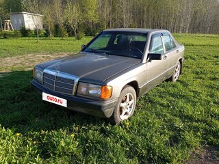 1992 Mercedes-Benz 190 (W201), серый, 300000 рублей, вид 3