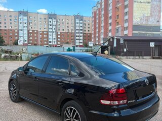 2018 Volkswagen Polo V Рестайлинг, чёрный, 1550000 рублей, вид 3