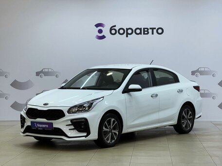 2020 Kia Rio IV, белый, 1400000 рублей, вид 1