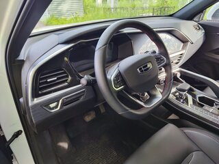 2024 Geely Tugella I Рестайлинг, белый, 3200000 рублей, вид 5