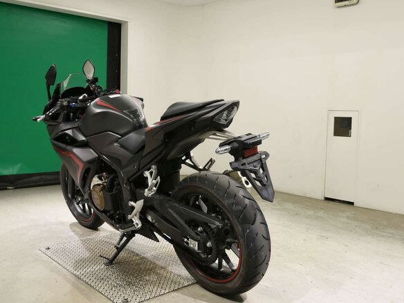 2020 Honda CBR 400R, серый - вид 5