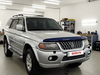 2003 Mitsubishi Pajero Sport I, серебристый, 950000 рублей, вид 3