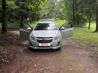 2015 Chevrolet Cruze I Рестайлинг, серебристый, 950000 рублей, вид 4