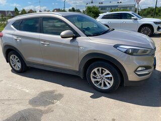 2018 Hyundai Tucson III, серебристый, 1699999 рублей, вид 2