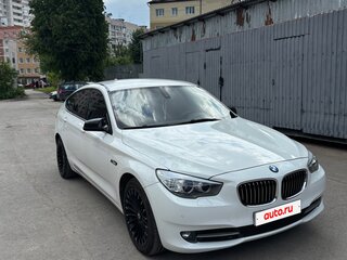 2009 BMW 5 серии Gran Turismo 530d VI (F10/F11/F07), белый, 2500000 рублей, вид 4