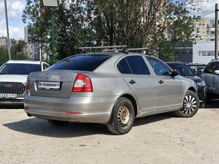 2011 Skoda Octavia II (A5) Рестайлинг, серый, 339000 рублей, вид 4