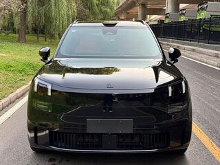 2026 Lynk & Co 900, бежевый, 6950007 рублей, вид 2