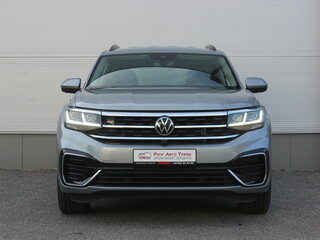 2021 Volkswagen Teramont I Рестайлинг, серый, 4050000 рублей, вид 3