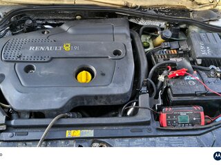 2001 Renault Laguna II, серебристый, 150000 рублей, вид 4