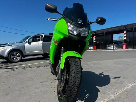 2008 Kawasaki ER-6F (Ninja 650R), зелёный, 375000 рублей, вид 5