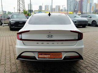 2021 Hyundai Sonata VIII (DN8), белый, 2151000 рублей, вид 5