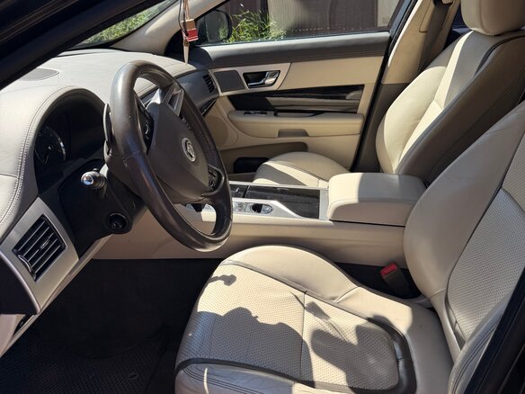 2012 Jaguar XF I Рестайлинг, чёрный, 1490000 рублей - вид 10