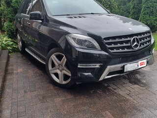 2013 Mercedes-Benz M-Класс 350 CDI III (W166), чёрный, 3400000 рублей, вид 2