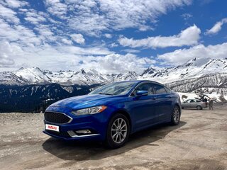 2017 Ford Fusion (North America) II Рестайлинг, синий, 1490000 рублей, вид 1