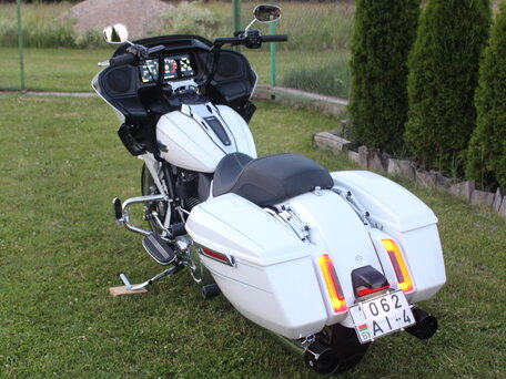 2024 Harley-Davidson Road Glide, белый, 2417310 рублей, вид 5