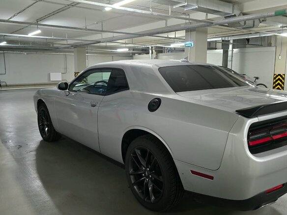 2021 Dodge Challenger III Рестайлинг 2, серый, 3500000 рублей - вид 8