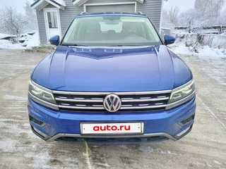 2018 Volkswagen Tiguan II, синий, 1800000 рублей, вид 2