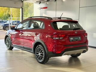 2018 Kia Rio X-Line IV, красный, 1047000 рублей, вид 4