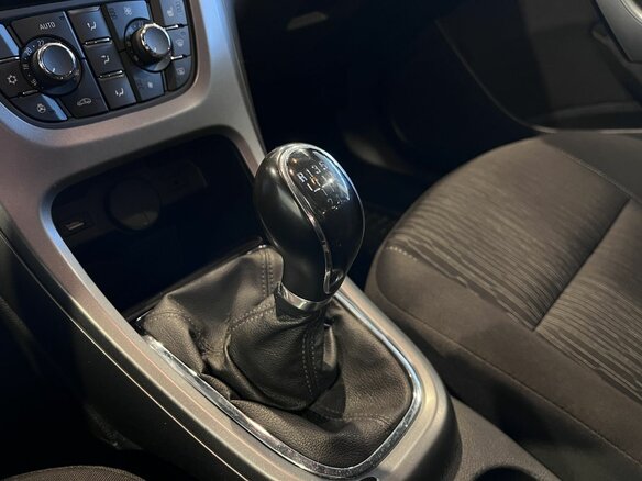 2014 Opel Astra J Рестайлинг, серый, 704000 рублей - вид 30