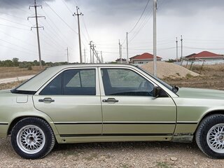 1983 Mercedes-Benz 190 (W201), зелёный, 850000 рублей, вид 5