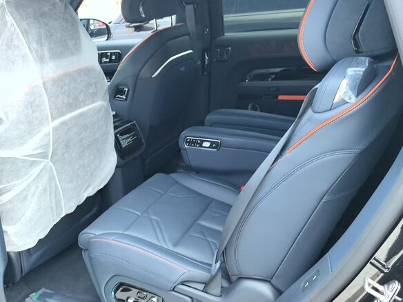 2026 Zeekr 9X 70 kWh, чёрный - вид 15
