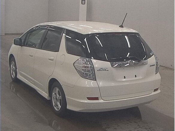 2011 Honda Fit Shuttle I, белый, 880000 рублей - вид 7