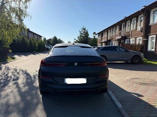2020 BMW X6 30d III (G06), чёрный, 7300000 рублей, вид 3