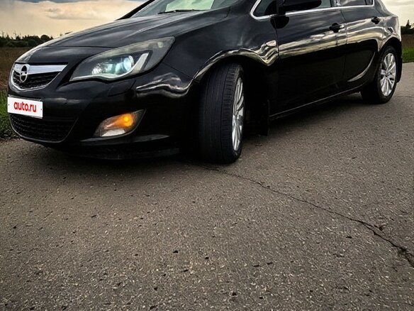 2011 Opel Astra J, чёрный, 635000 рублей