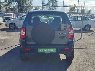2016 Chevrolet Niva I Рестайлинг, зелёный, 760000 рублей, вид 4