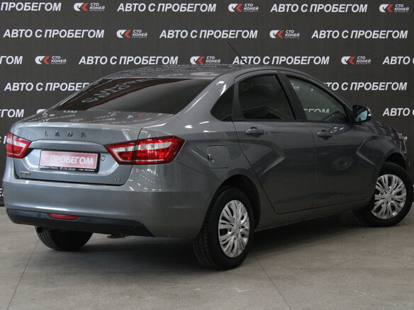 2017 Lada (ВАЗ) Vesta I, серый, 693000 рублей - вид 2