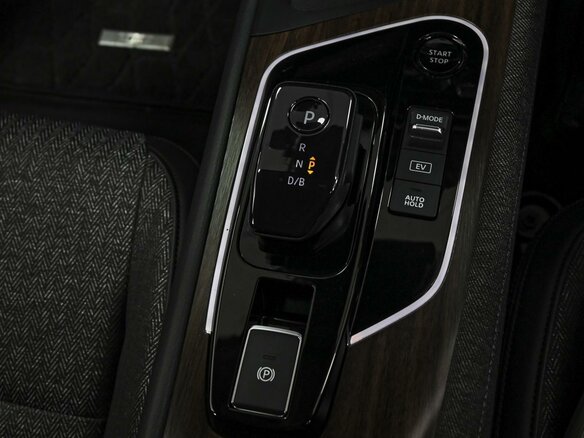 2022 Nissan Note Aura III, синий, 2399000 рублей - вид 11