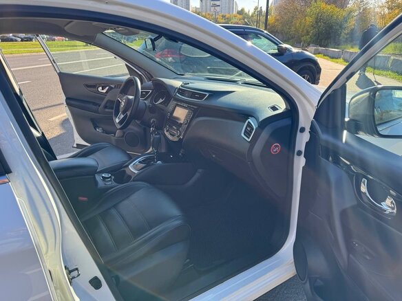 2017 Nissan Qashqai II, белый - вид 6