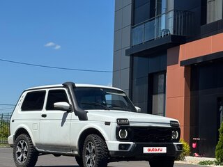 2012 Lada (ВАЗ) 2121 (4x4) I Рестайлинг, белый, 305000 рублей, вид 1