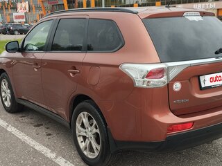 2012 Mitsubishi Outlander III, коричневый, 1350000 рублей, вид 4
