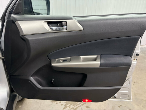 2008 Subaru Forester III, серебристый, 987000 рублей - вид 18