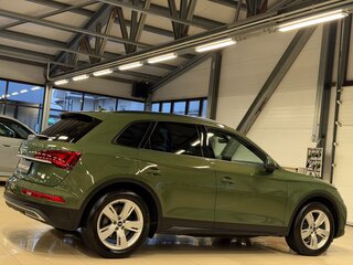 2021 Audi Q5 35 TDI II (FY) Рестайлинг, зелёный, 4299000 рублей, вид 4