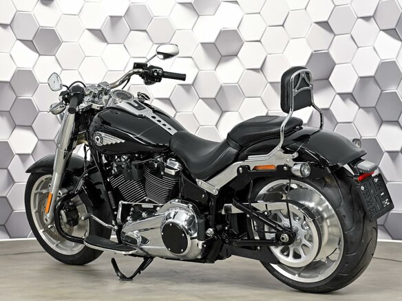 2025 Harley-Davidson Fat Boy, чёрный, 2949000 рублей - вид 7