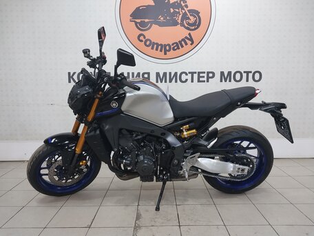 2022 Yamaha MT-09 (FZ-09), серый, 1025000 рублей, вид 2