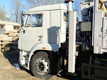 2005 КамАЗ 65117, серебристый, 3200000 рублей, вид 2