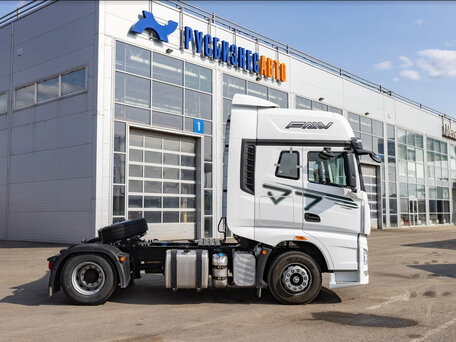 2024 FAW J7, белый, 8900000 рублей, вид 4