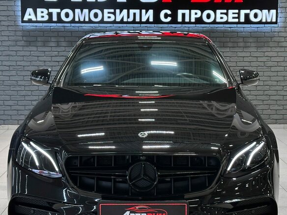 2020 Mercedes-Benz E-Класс 200 V (W213, S213, C238), чёрный, 3797000 рублей - вид 2