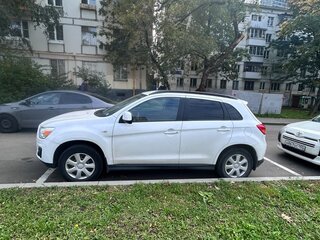 2012 Mitsubishi ASX I, белый, 930000 рублей, вид 4