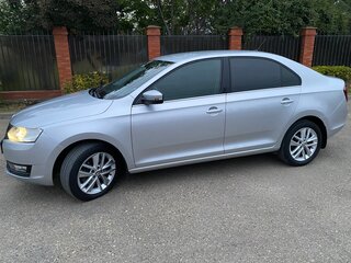 2018 Skoda Rapid I Рестайлинг, серебристый, 1540000 рублей, вид 4