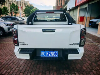 2025 Isuzu D-Max III, белый, 3000888 рублей, вид 5