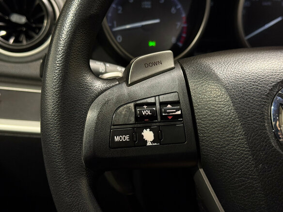 2011 Mazda 3 II (BL) Рестайлинг, белый, 790000 рублей - вид 12
