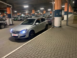 2011 Opel Astra H Рестайлинг, серебристый, 320000 рублей, вид 1