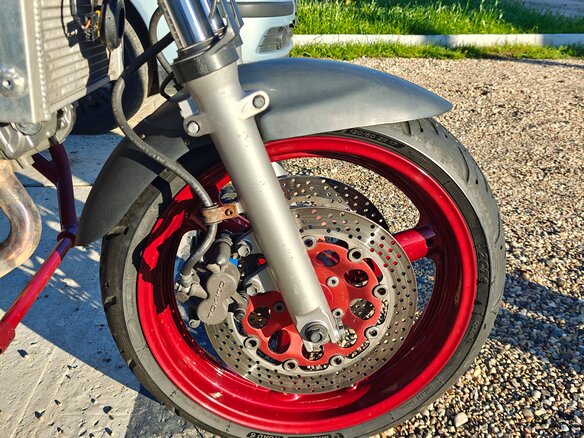 2002 Suzuki SV 650, белый, 270000 рублей - вид 4