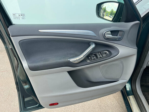 2007 Ford S-MAX I, зелёный - вид 11