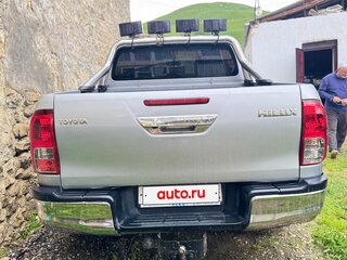 2015 Toyota Hilux VIII, серый, 2650000 рублей, вид 4