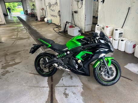2017 Kawasaki Ninja 650, чёрный, 700000 рублей, вид 3